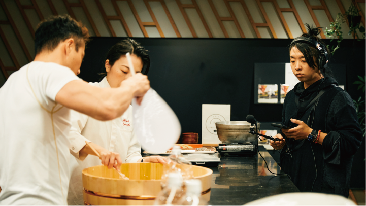 ❸視覚に頼らない、おいしそう