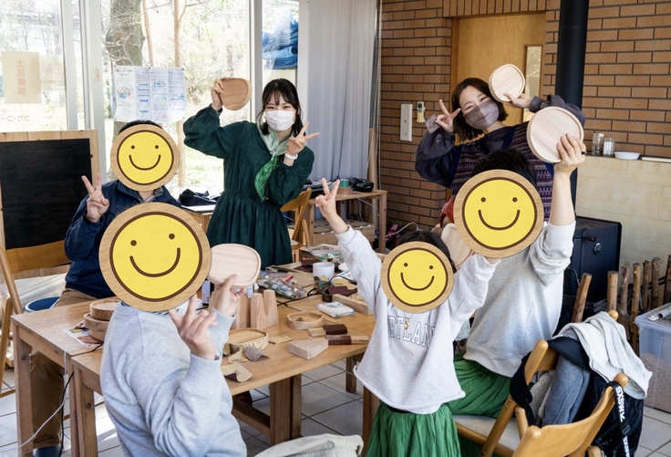 モクトレーづくりの様子