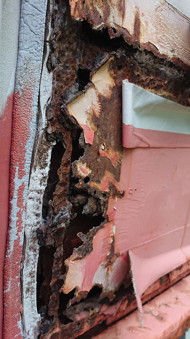 ドア部の腐食