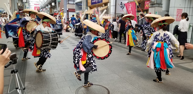 コロナ直前に盛岡市肴町で子供達が踊りを披露。この踊りをぜひ披露させて頂きたい！