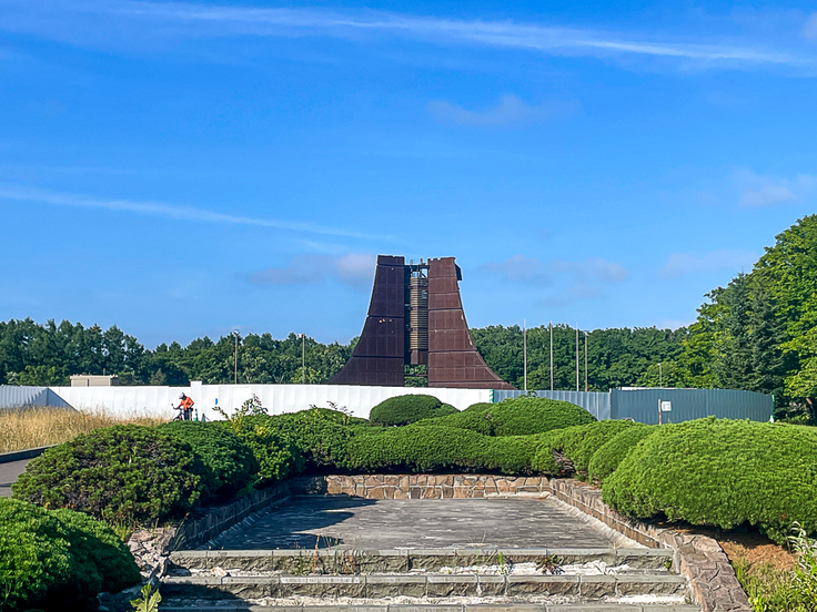 北海道開拓百年記念塔 バッチ 無くなるかも知れない！？(ToT)激