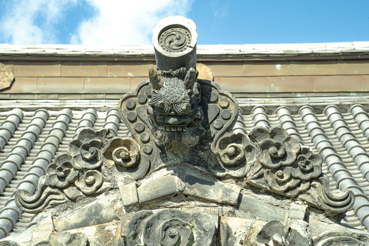 不動堂屋根正面