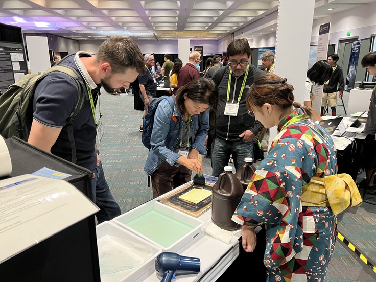 共著のデモ展示の様子