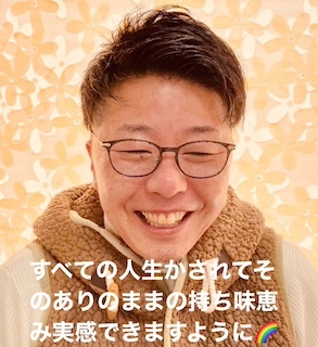 登壇者もんた氏の写真