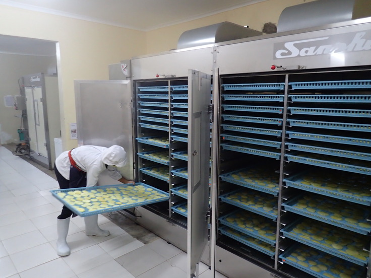 クラウドファンディングで調達した食品乾燥機