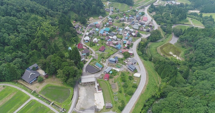 甲津原の山村風景