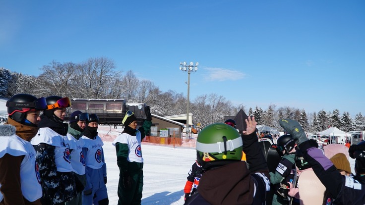 プロコーチ左から神野、桃野、武川、今井、吉岡