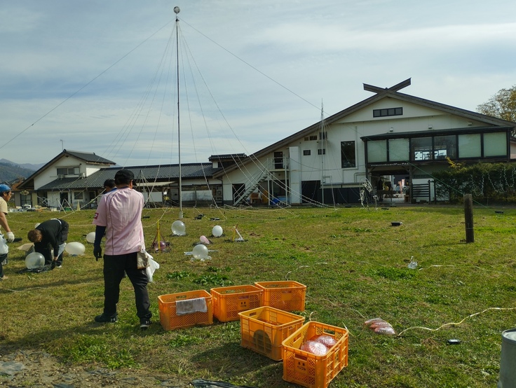 ガラス細工は”センス”と”なから”でレイアウト