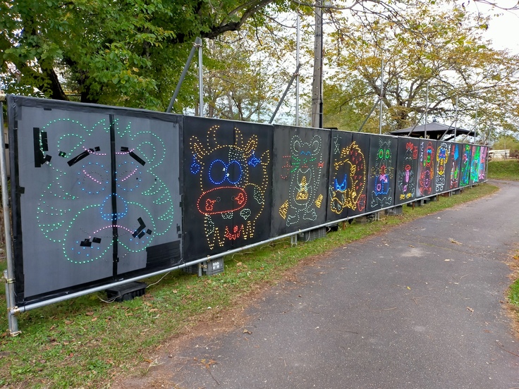 干支のパネルは老朽化…