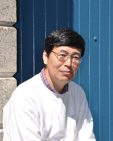 合唱指揮者　松原千振