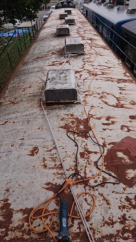 屋根塗装はがし前