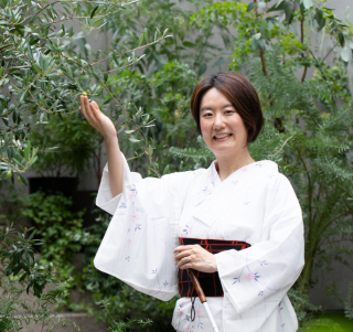 risa - コピー.png