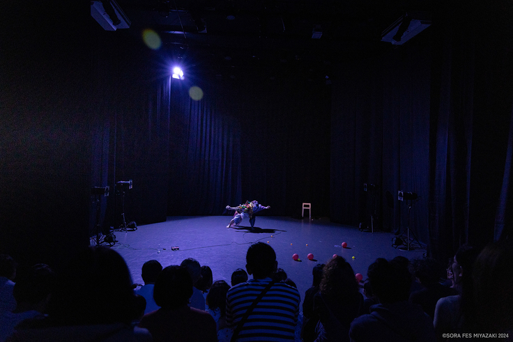 東京の宮悠介の踊りの様子