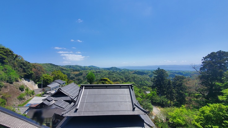 自分を見つめる天空の坐禅はこんな眺望に向かって…