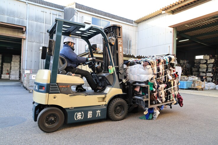 株式会社鈴六フォークリフトの様子