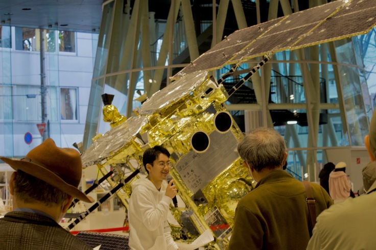 昨年度　模型解説の様子