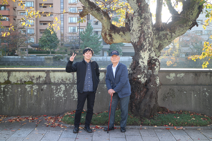 代表山本と存命の祖父