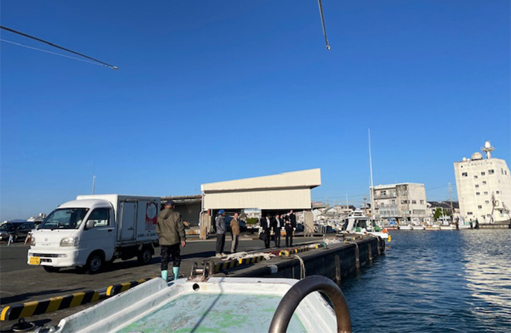 第1回放流活動の様子