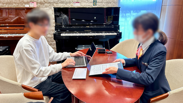 グランドピアノのお見積りの様子