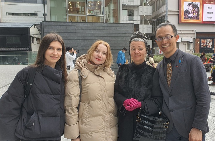 東京のウクライナ支援イベント「戦禍に咲く小さなひまわりたち」にて