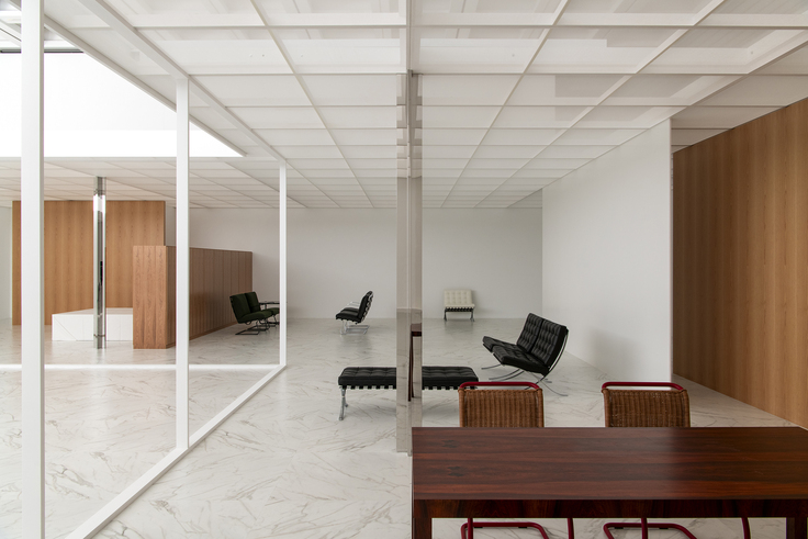 リビング・モダニティ展　ロー・ハウス・プロジェクト