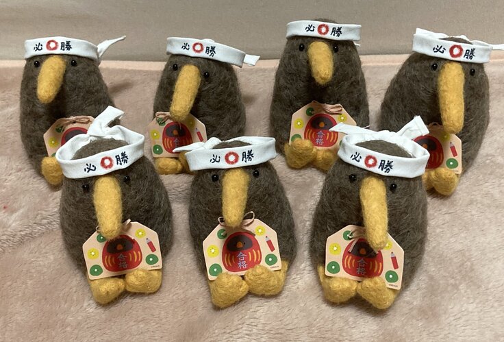 キーウィの羊毛ぬいぐるみ