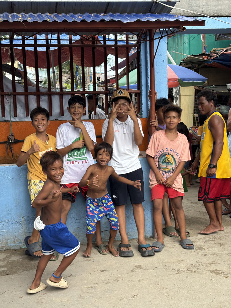 島民のお出迎え