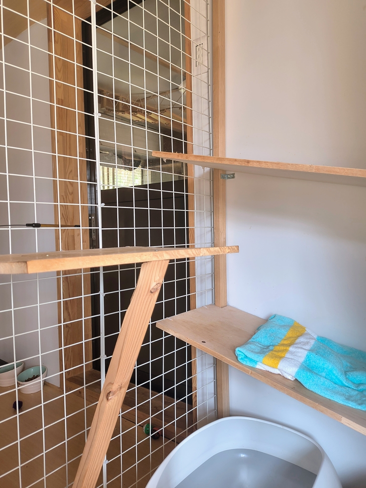 主人が作ったケージ