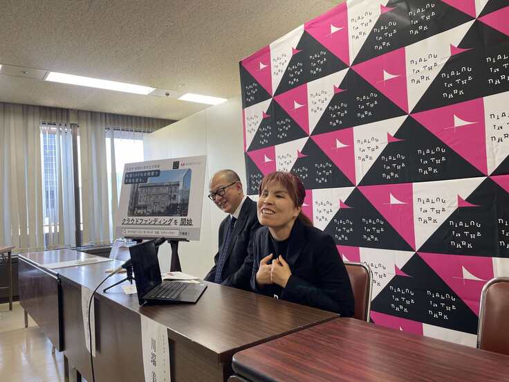 ダイアログ・イン・ザ・ダークとの出会いや暗闇での対話について話すみきティ