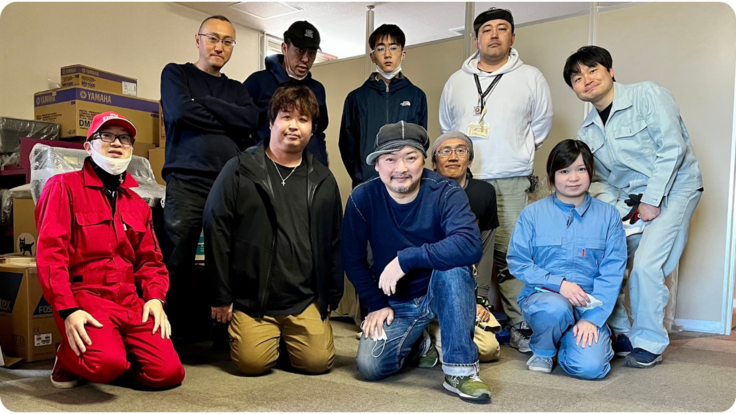 開局前の作業風景