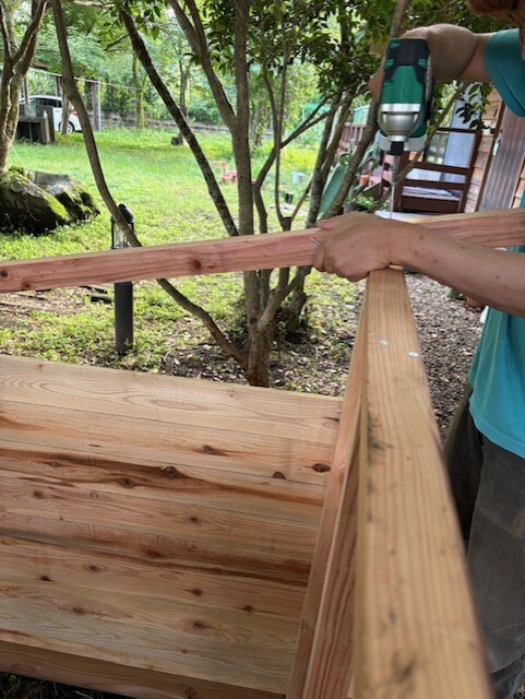 シバヤギ小屋作り