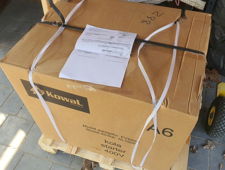 スームィ州の教育施設に送った発電機