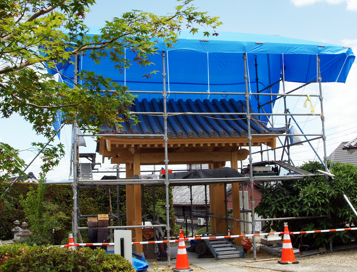 恵心忌における山門工事状況