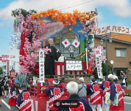市内堀野地区の祭典での南部風流山車　枋ノ木地区の偉人小野三十郎翁は市民からも愛される存在です。