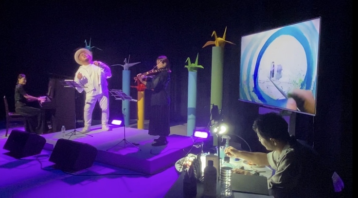 上映後にPEACEライブ。被爆した「明子さんのピアノ」と被爆した「パルチコフさんのバイオリン」で演奏いただきました!