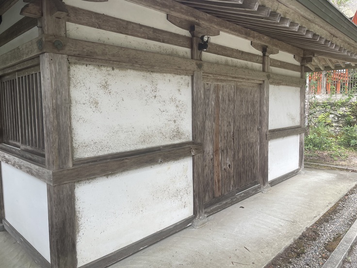 第一目標_04拝殿漆喰