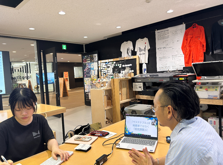 真剣に耳を傾けるメンバー。学びの濃いひとときでした！