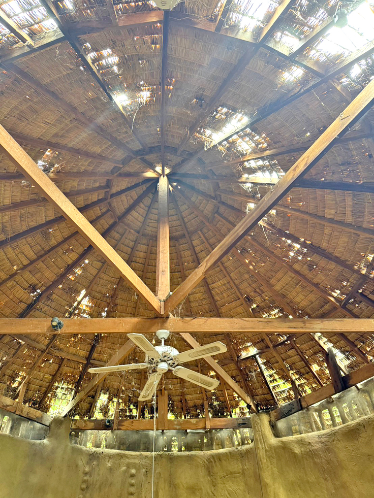 土の家の屋根の現状