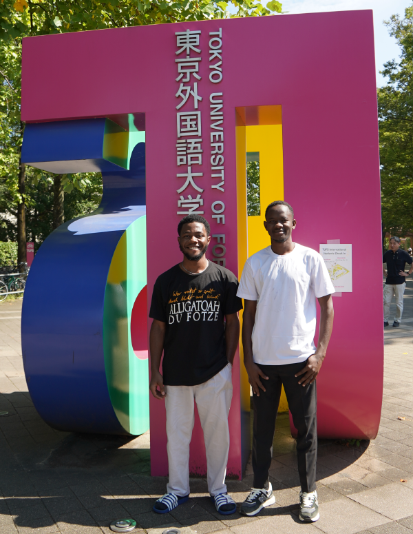 PURからのヴィクトーとアデ