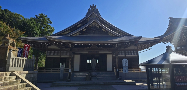 観音堂 正面から