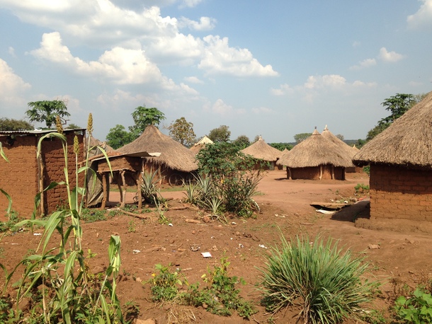 アモスさんが働く難民居住区の様子