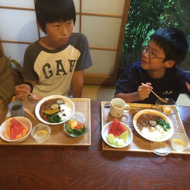 子どもたちはカレーが大好き！