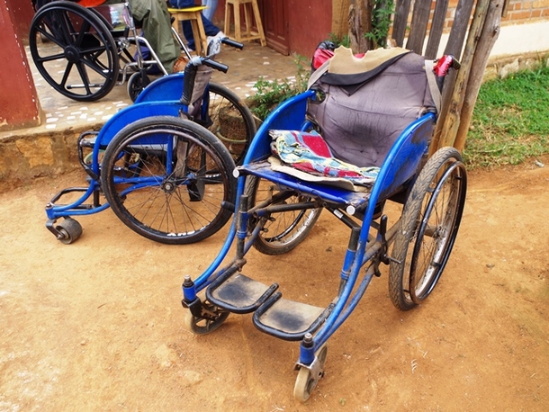 Graphavのメンバーが使っていた古い車椅子