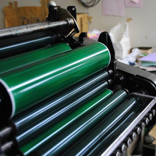 ヤマシナ印刷の印刷機