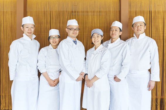 お待ちしております