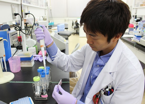 A17c9aaa61e80a1bf71d0d850af4e5baa9800bbd