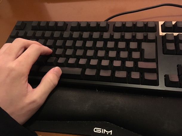 手がかじかんでいます