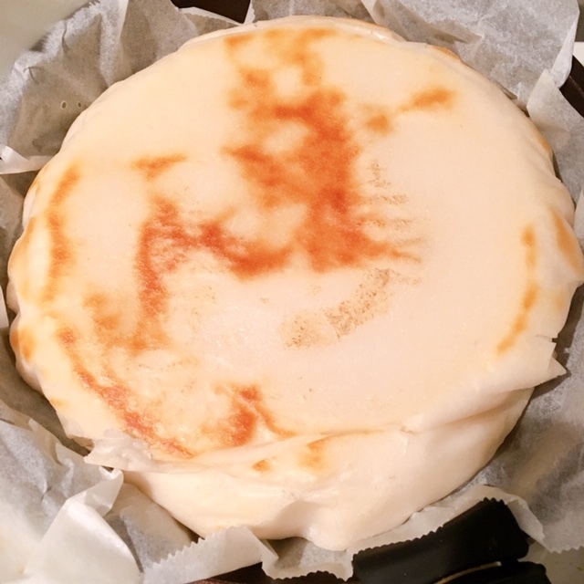 先日作ったプライパンで作る米粉のパンです。