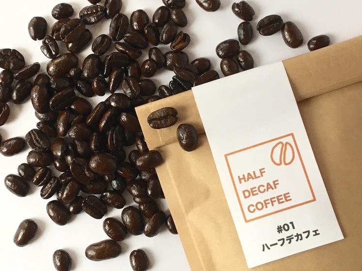 Half Decaf Coffeeの商品パッケージ