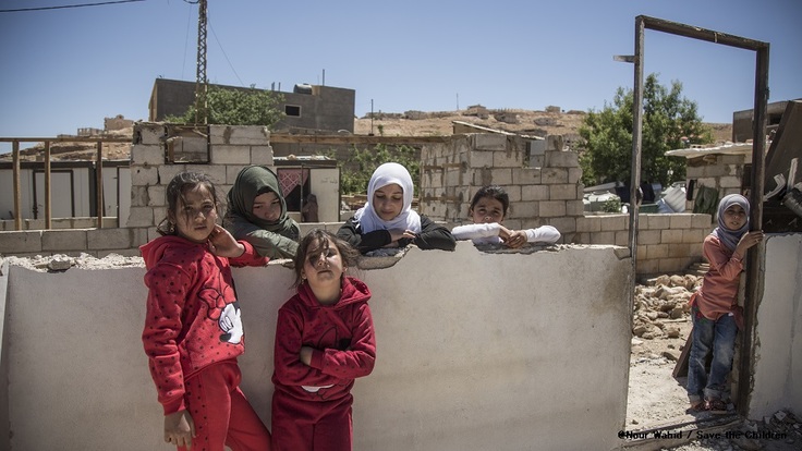 レバノン アルサール 難民の子どもたち